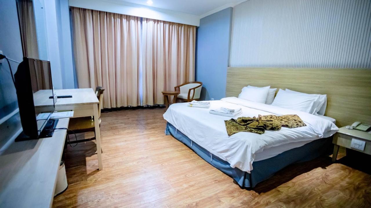 Cbd 2 Hotel Surat Thani Exteriér fotografie